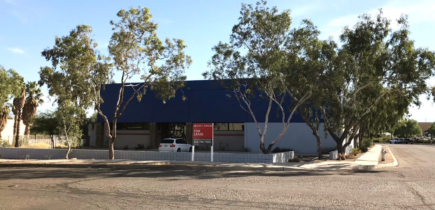 Photo of 4775 S Coach Drive Building